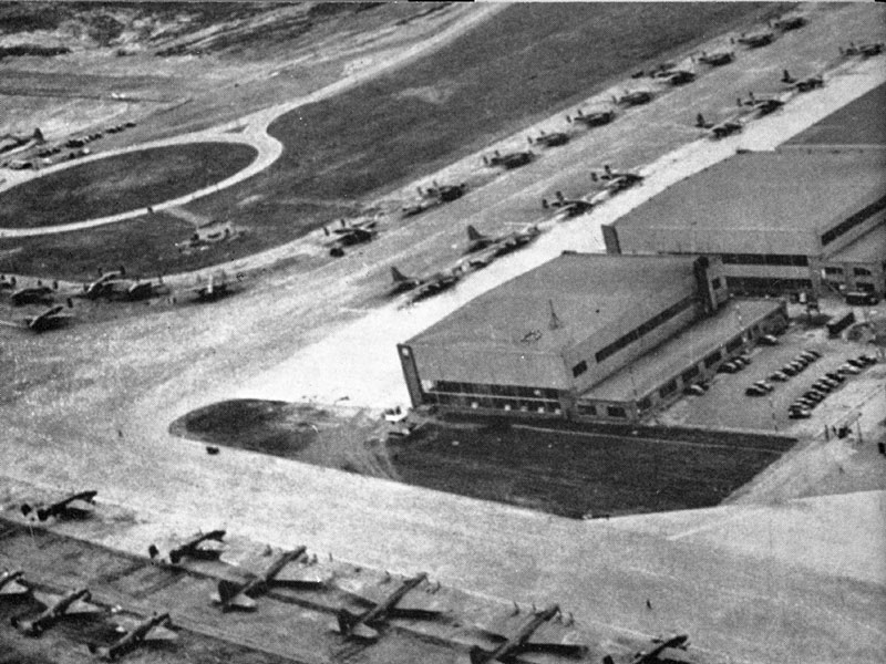 Photo: Dorval Airport in summer, circa 1941